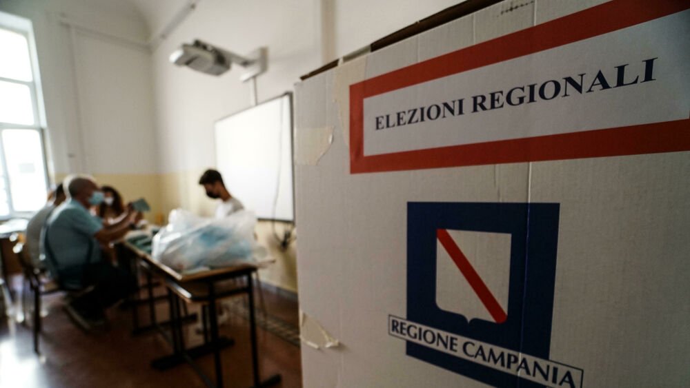 Elezioni Campania 2020 - foto Ansa (6)-2